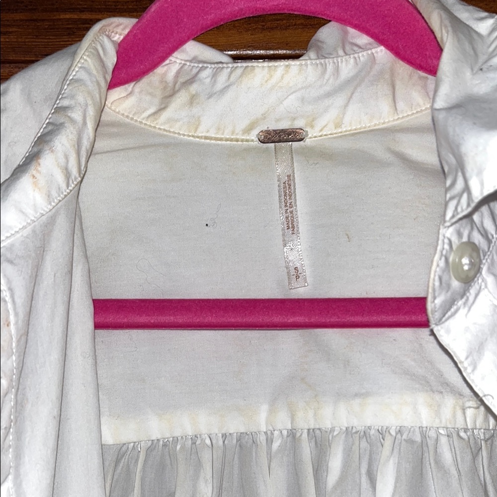 Free People White Ruffle Sleeve Button-Front Blouse - Picture 6 of 6